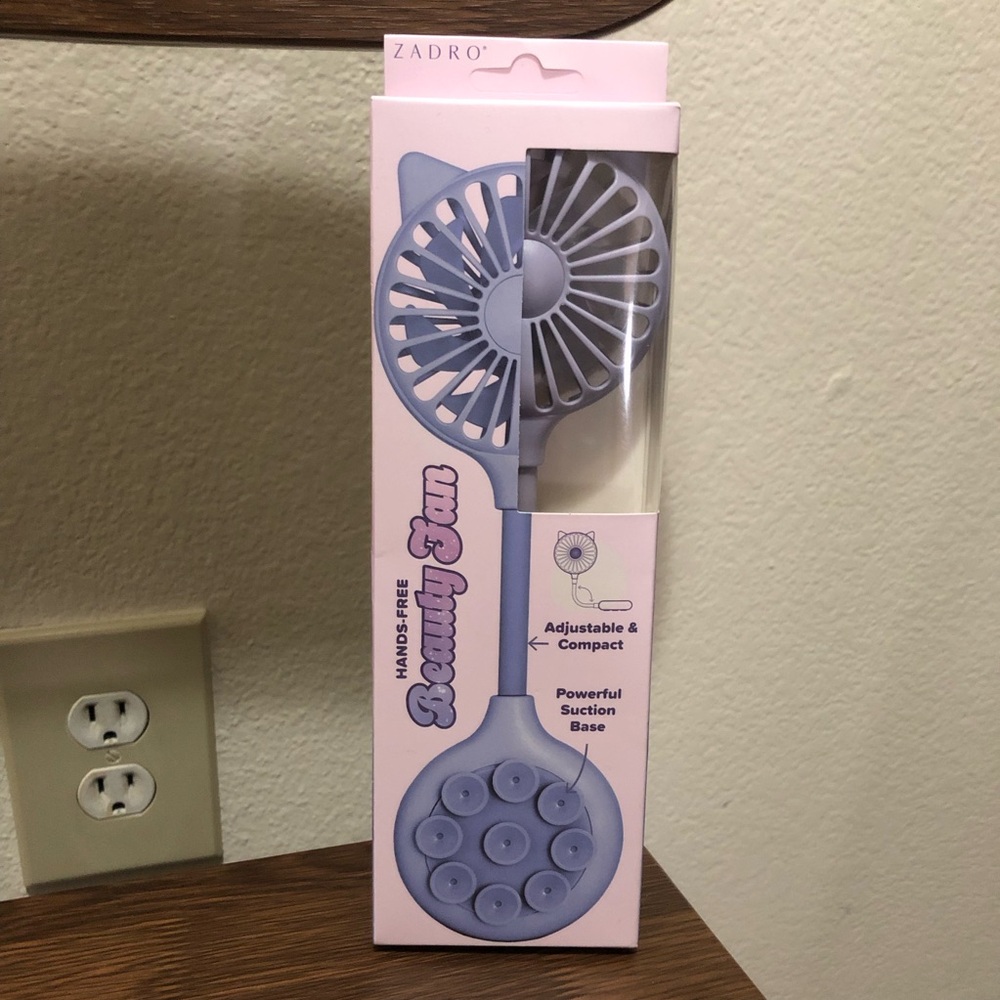 Zadro Hands Free Beauty Fan